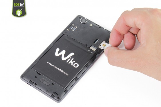 Guide photos remplacement carte sim Wiko Pulp 4G (Etape 4 - image 3)