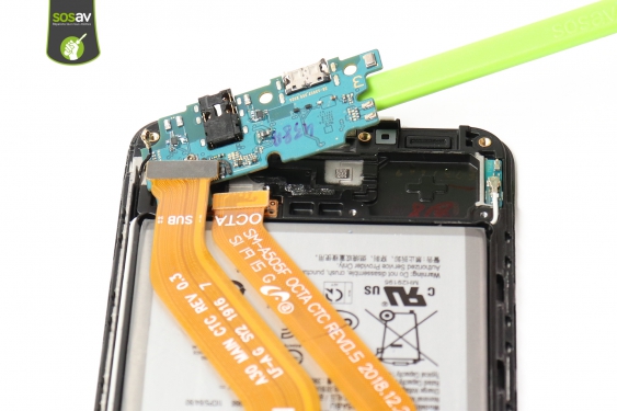 Guide photos remplacement connecteur de charge Galaxy A30 (Etape 13 - image 3)