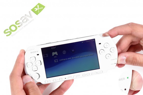 Guide photos remplacement lecteur umd PSP 3000 (Etape 1 - image 2)