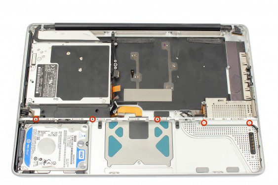 Guide photos remplacement indicateur de niveau de batterie MacBook Pro 15" Fin 2008 - Début 2009 (Modèle A1286 - EMC 2255) (Etape 31 - image 1)