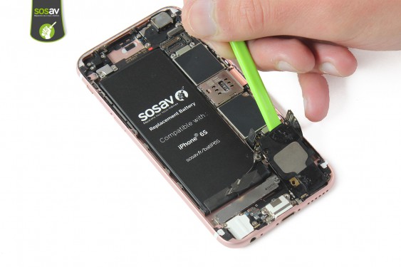 Guide photos remplacement connecteur de charge, prise jack et micro iPhone 6S (Etape 16 - image 2)