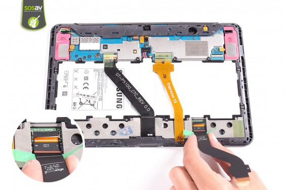 Guide photos remplacement nappe de liaison de l'écran lcd  (Etape 7 - image 3)