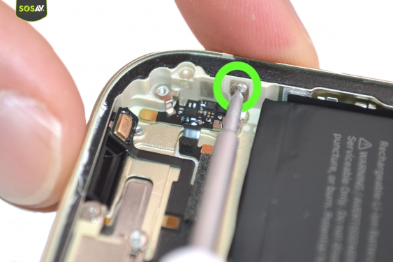 Guide photos remplacement connecteur de charge iPhone 15 (Etape 14 - image 2)