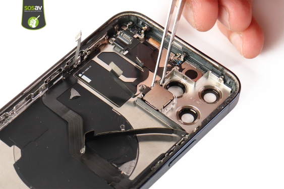 Guide photos remplacement châssis iPhone 12 Pro (Etape 37 - image 2)