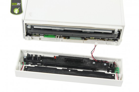Guide photos remplacement câble d'alimentation du lecteur dvd Nintendo Wii (Etape 5 - image 1)