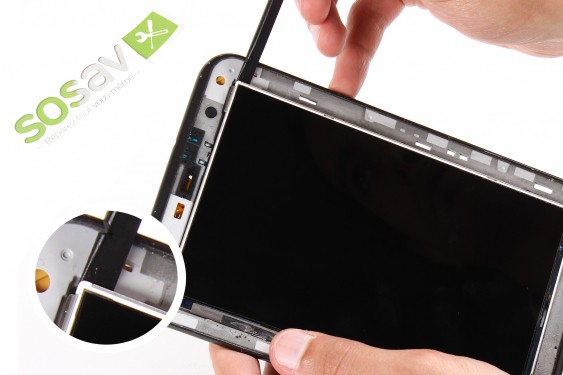 Guide photos remplacement nappe de liaison de l'écran lcd Samsung Galaxy Tab 2 7" (Etape 23 - image 2)