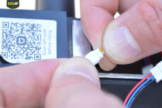Guide photos remplacement accélérateur Xiaomi M365 (Etape 6 - image 1)