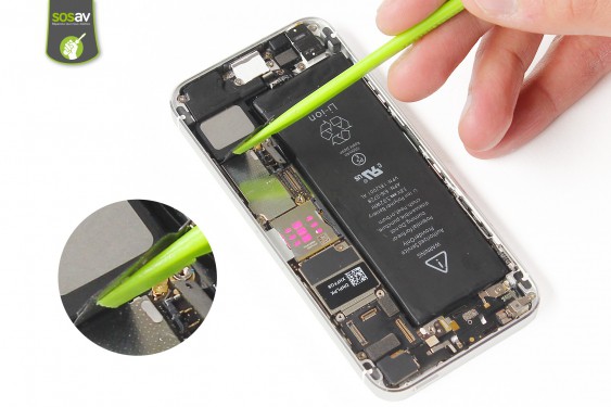 Guide photos remplacement nappe power, vibreur & volume iPhone 5S (Etape 11 - image 3)