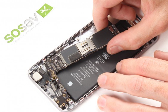Guide photos remplacement bouton power iPhone 6 (Etape 23 - image 3)