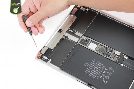Guide photos remplacement châssis complet iPad Pro 12,9" (2015) (Etape 16 - image 1)