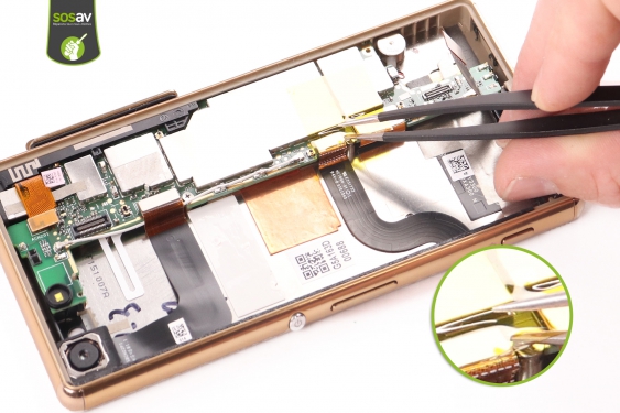 Guide photos remplacement connecteur de charge Xperia M5 (Etape 20 - image 1)