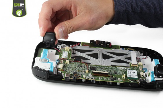 Guide photos remplacement flèche directionnelle gauche Gamepad Wii U (Etape 13 - image 4)