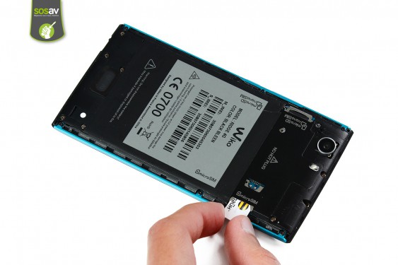 Guide photos remplacement carte sim Wiko Ridge 4G (Etape 3 - image 3)