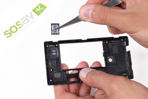 Guide photos remplacement haut-parleur externe Lumia 520 (Etape 11 - image 2)