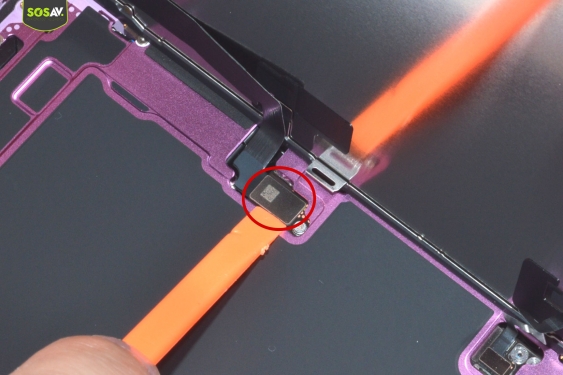 Guide photos remplacement ecran seul iPhone 16 (Etape 8 - image 1)