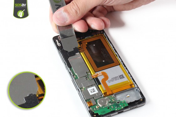 Guide photos remplacement carte mère Huawei P8 Lite (Etape 14 - image 2)