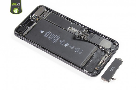 Guide photos remplacement vibreur iPhone 7 Plus (Etape 18 - image 1)