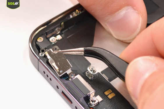Guide photos remplacement connecteur de charge iPhone 14 Pro / 14 Pro Max (Etape 13 - image 3)