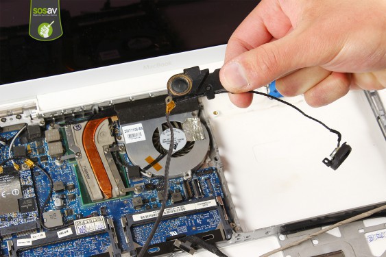 Guide photos remplacement haut-parleur central et haut-parleur droit Macbook Core 2 Duo (A1181 / EMC2200) (Etape 21 - image 4)
