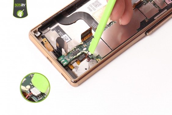 Guide photos remplacement connecteur de charge Xperia M5 (Etape 23 - image 1)