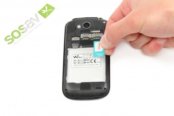 Guide photos remplacement carte sim Wiko Sublim (Etape 5 - image 3)