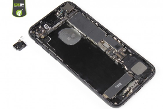 Guide photos remplacement nappe power, vibreur, volume, flash et micro externe iPhone 7 (Etape 25 - image 4)