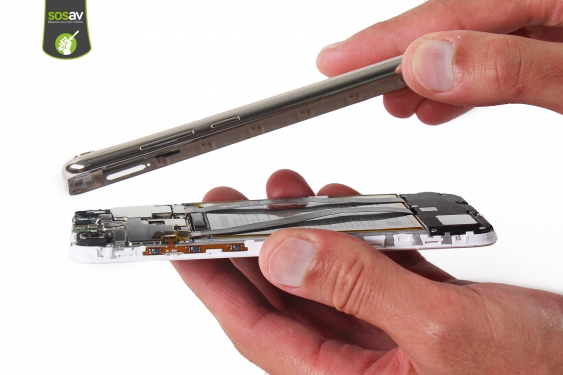 Guide photos remplacement connecteur de charge Huawei Y6 2018 (Etape 5 - image 4)