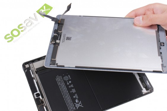 Guide photos remplacement antenne gauche iPad Air 2 3G (Etape 12 - image 2)