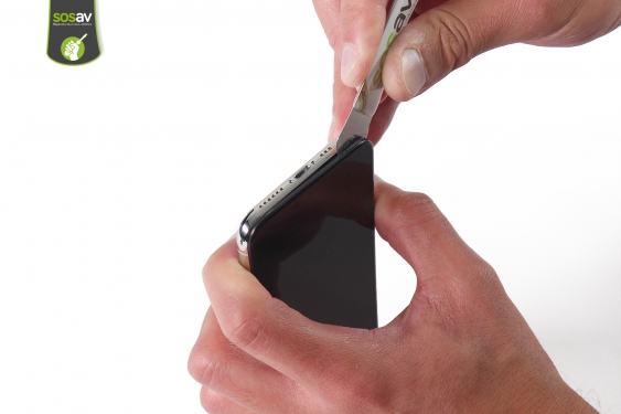 Guide photos remplacement connecteur de charge iPhone XS (Etape 5 - image 3)