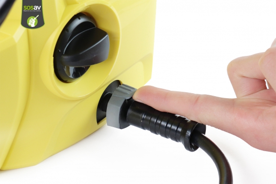 Guide photos remplacement tuyau flexible haute pression Karcher K2 Basic (Etape 2 - image 1)