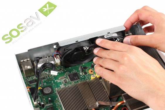 Guide photos remplacement bloc ventilateurs Xbox 360 (Etape 36 - image 4)