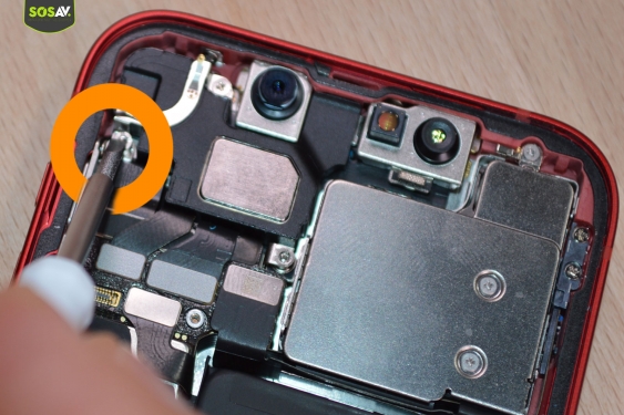 Guide photos remplacement connecteur de charge iPhone 13 Mini (Etape 10 - image 2)
