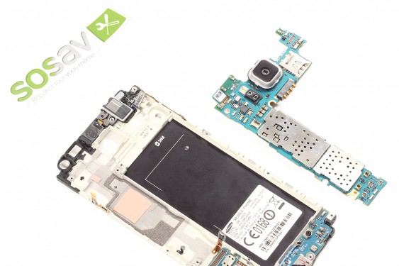Guide photos remplacement connecteur de charge Samsung Galaxy Alpha (Etape 17 - image 3)