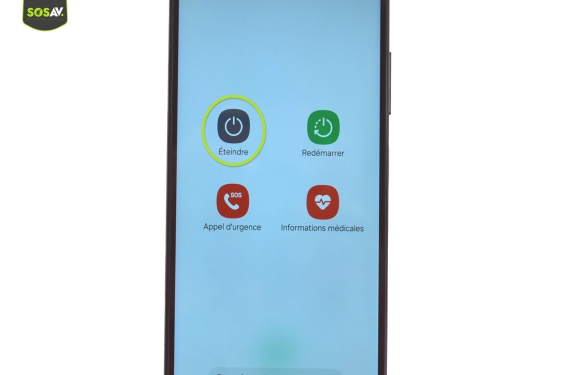 Guide photos remplacement batterie Galaxy A05s (Etape 1 - image 2)