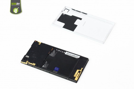 Guide photos remplacement antenne nfc Xiaomi MI3 (Etape 4 - image 4)