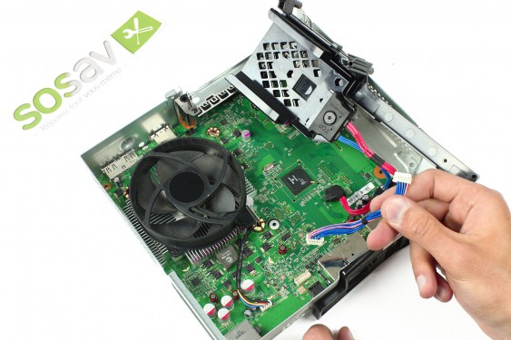 Guide photos remplacement câble d'alimentation du lecteur dvd Xbox 360 S (Etape 40 - image 3)