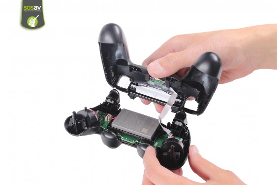 Guide photos remplacement boutons l1,l2,r1 et r2 Manette Dualshock (Playstation 4) (Etape 4 - image 2)