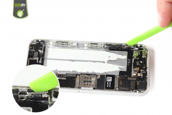 Guide photos remplacement bouton vibreur iPhone 5S (Etape 12 - image 2)