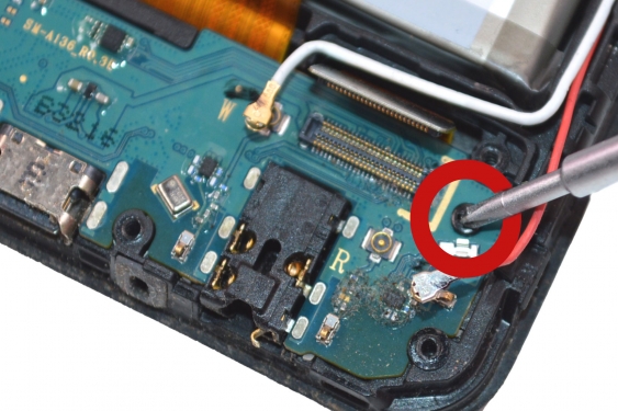 Guide photos remplacement connecteur de charge Galaxy A13 (5G) (Etape 6 - image 4)