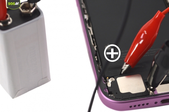 Guide photos remplacement batterie iPhone 16 (Etape 5 - image 4)