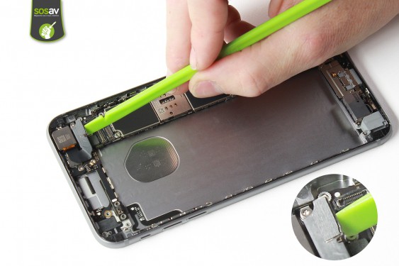 Guide photos remplacement connecteur de charge iPhone 6S Plus (Etape 25 - image 3)