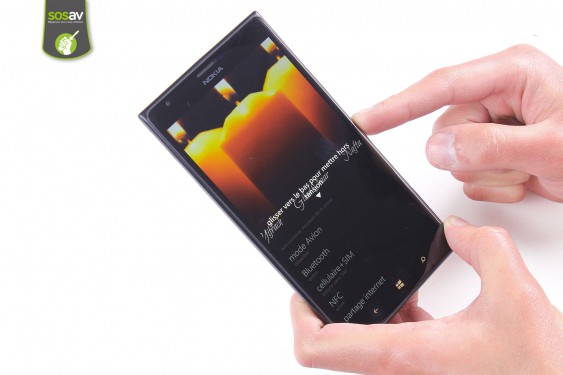 Guide photos remplacement haut-parleur interne Lumia 1520 (Etape 1 - image 2)