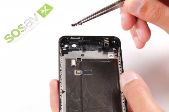 Guide photos remplacement bouton power Firephone (Etape 19 - image 3)