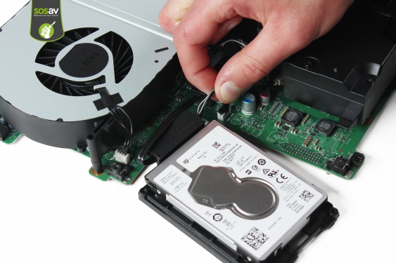 Guide photos remplacement câble de données disque dur Xbox One X (Etape 23 - image 1)