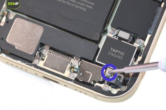 Guide photos remplacement connecteur de charge iPhone 15 (Etape 7 - image 1)