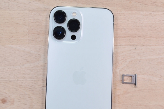 Guide photos remplacement ecran iPhone 13 Pro Max (Etape 1 - image 4)