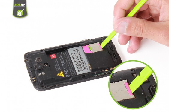 Guide photos remplacement châssis interne HTC Titan (Etape 4 - image 1)