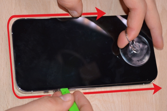 Guide photos remplacement ecran iPhone 13 Pro Max (Etape 3 - image 4)