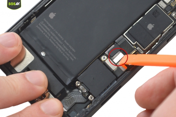 Guide photos remplacement connecteur de charge iPhone 16e (Etape 7 - image 1)