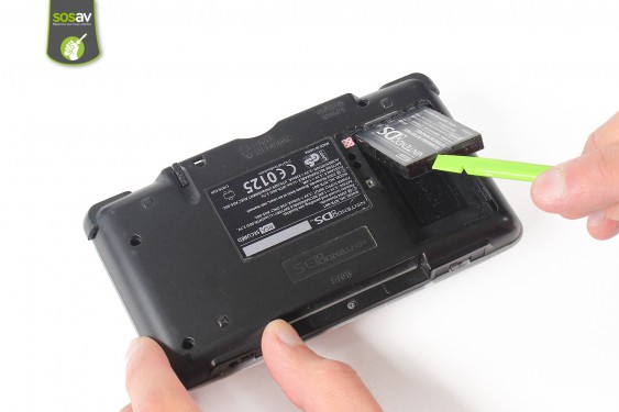 Guide photos remplacement haut-parleur droit Nintendo DS (Etape 2 - image 2)